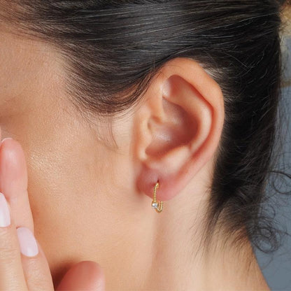 Round Diamond with twisted Hoop Earrings