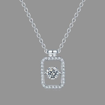 Shimmerig Brilliance: 0.5ct Moissanite Pendant | Fine jewelry | Elegant design