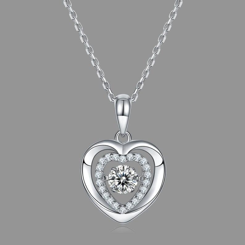 0.5ct 5mm Round Beyond Diamonds: Enchanting Moissanite Necklace