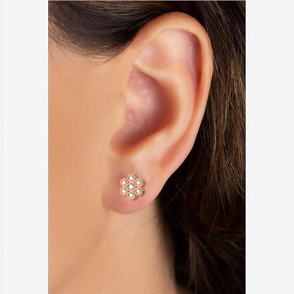 Brilliant round cut Diamond Flower Stud Earrings