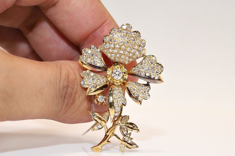 Vintage Gold Natural Diamond Pretty Flowers Brooch garden brooch