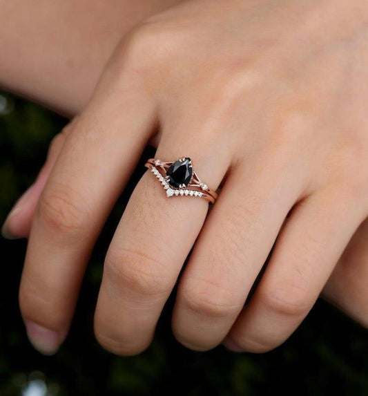 Pear Cut Natural Black Onyx Engagement Ring Set Moissanite Cluster 14k Rose Gold Wedding Ring