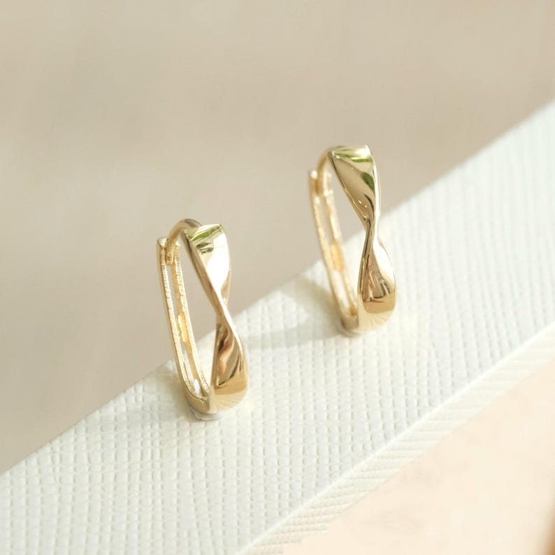 Twist Hoop Earrings