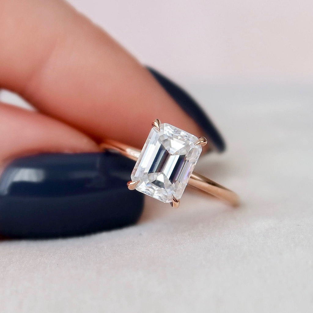 2.0 CT Emerald Moissanite Hidden Halo Engagement Ring