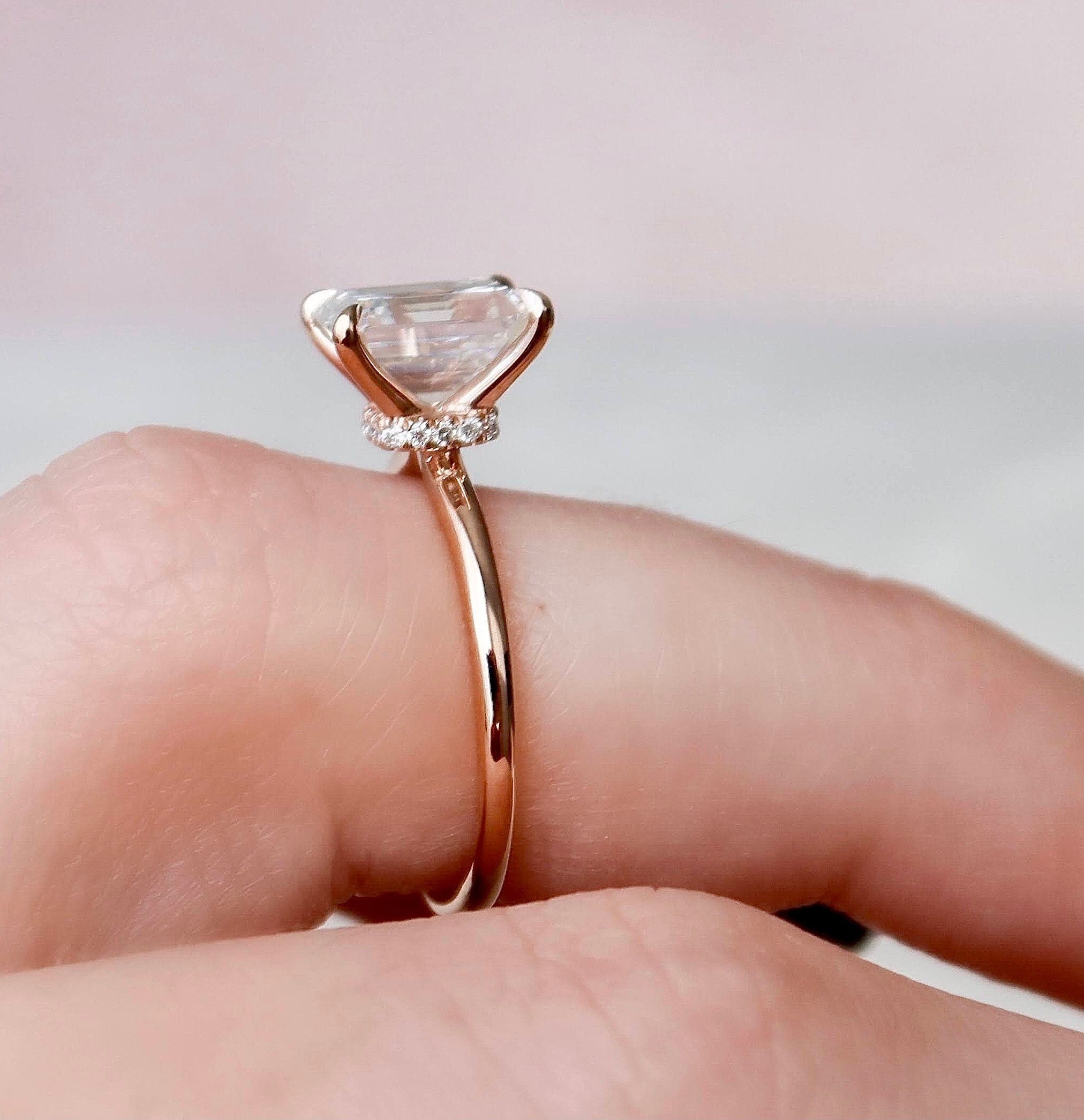 2.0 CT Emerald Moissanite Hidden Halo Engagement Ring