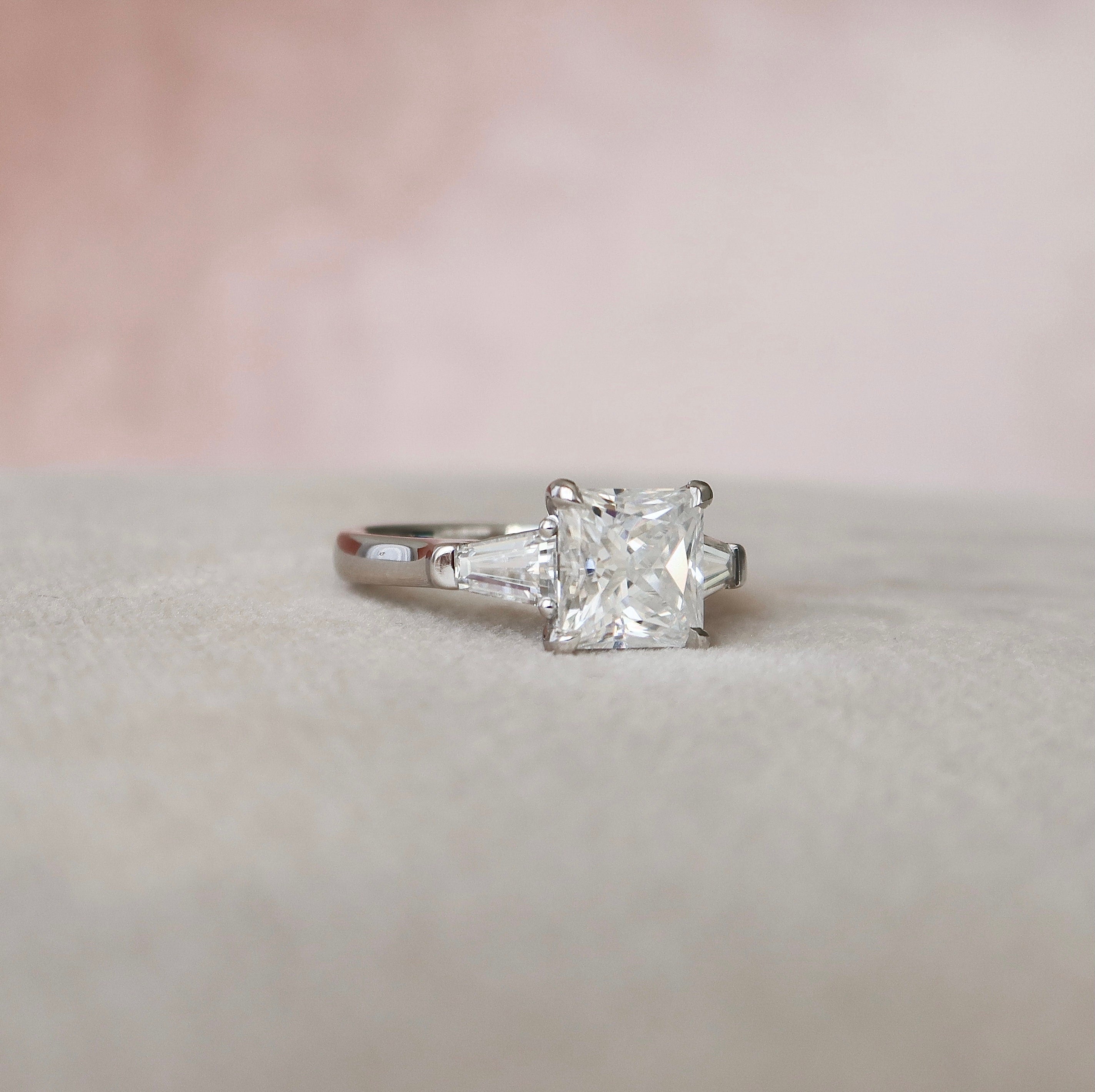 3.0 CT Princess Cut Moissanite Three Stones Engagement Ring