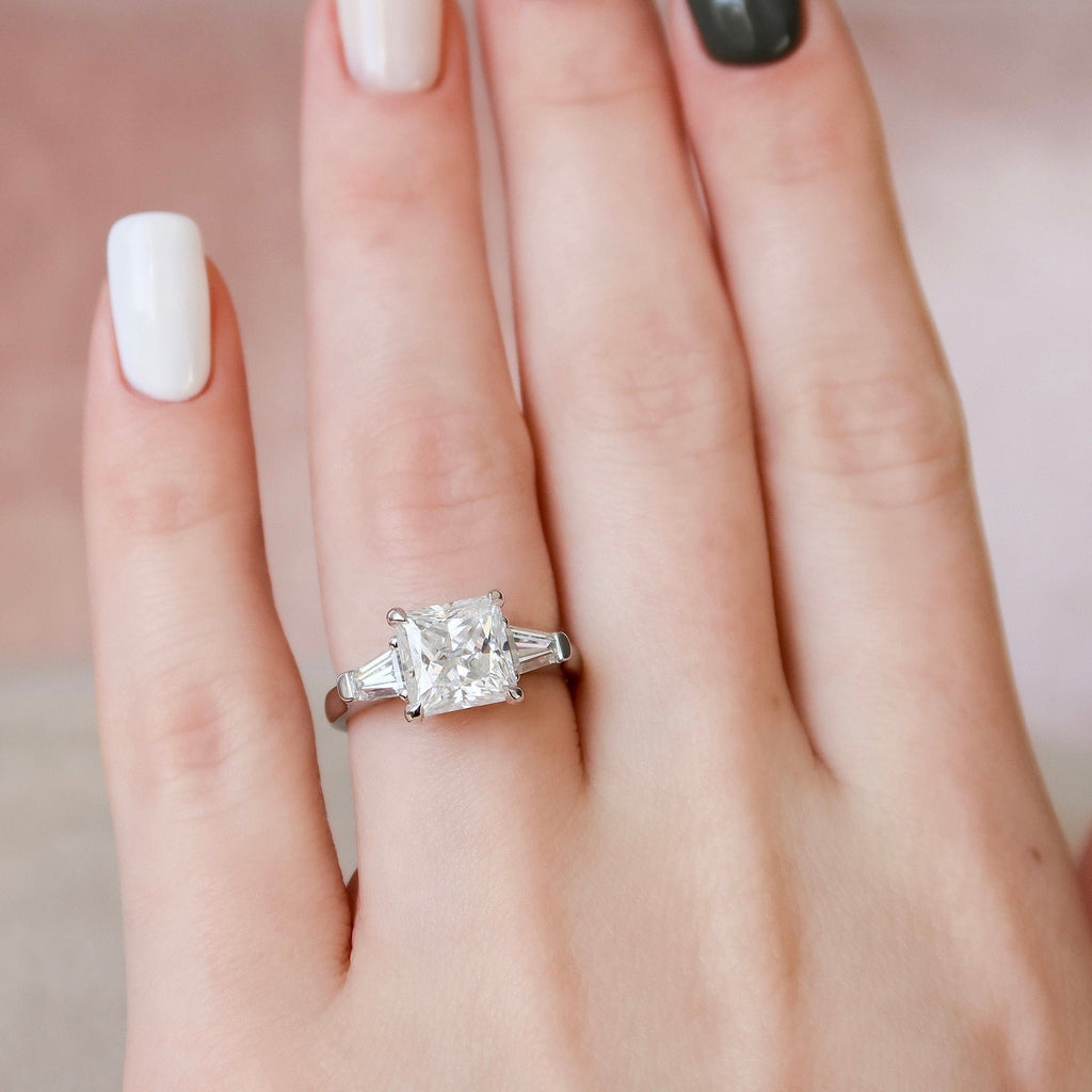 3.0 CT Princess Cut Moissanite Three Stones Engagement Ring