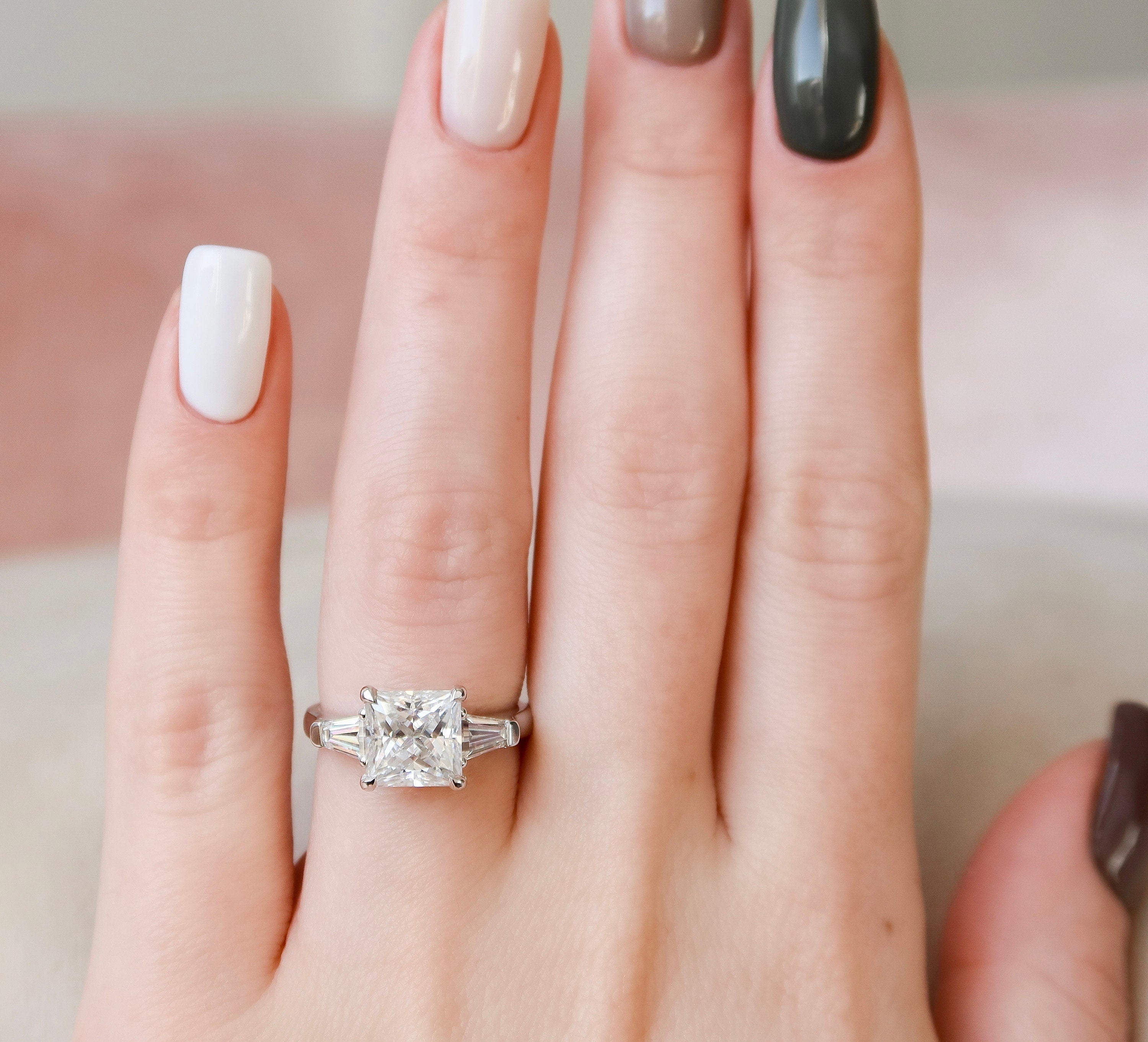 3.0 CT Princess Cut Moissanite Three Stones Engagement Ring