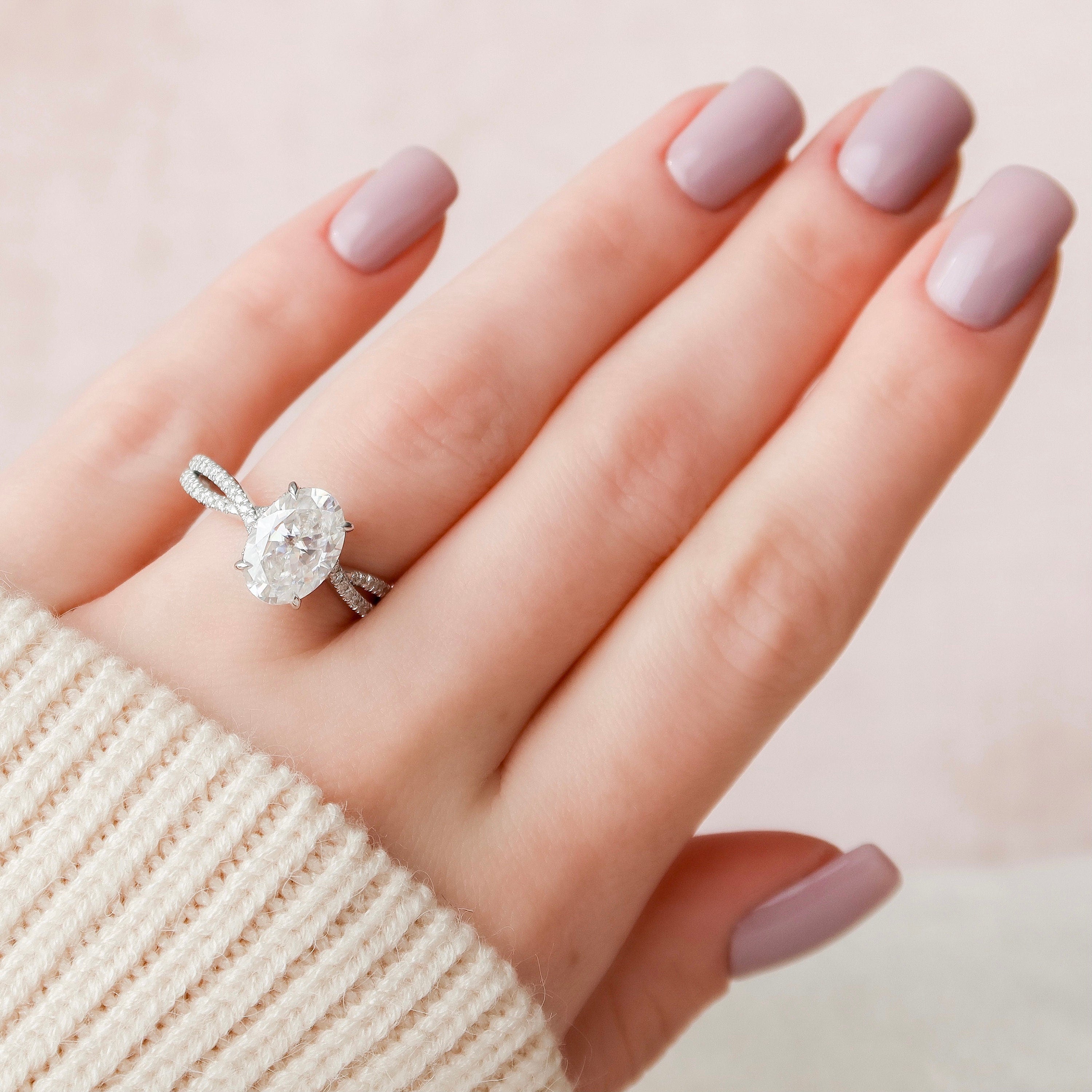 3.0 CT Oval Moissanite Split Shank Style Engagement Ring