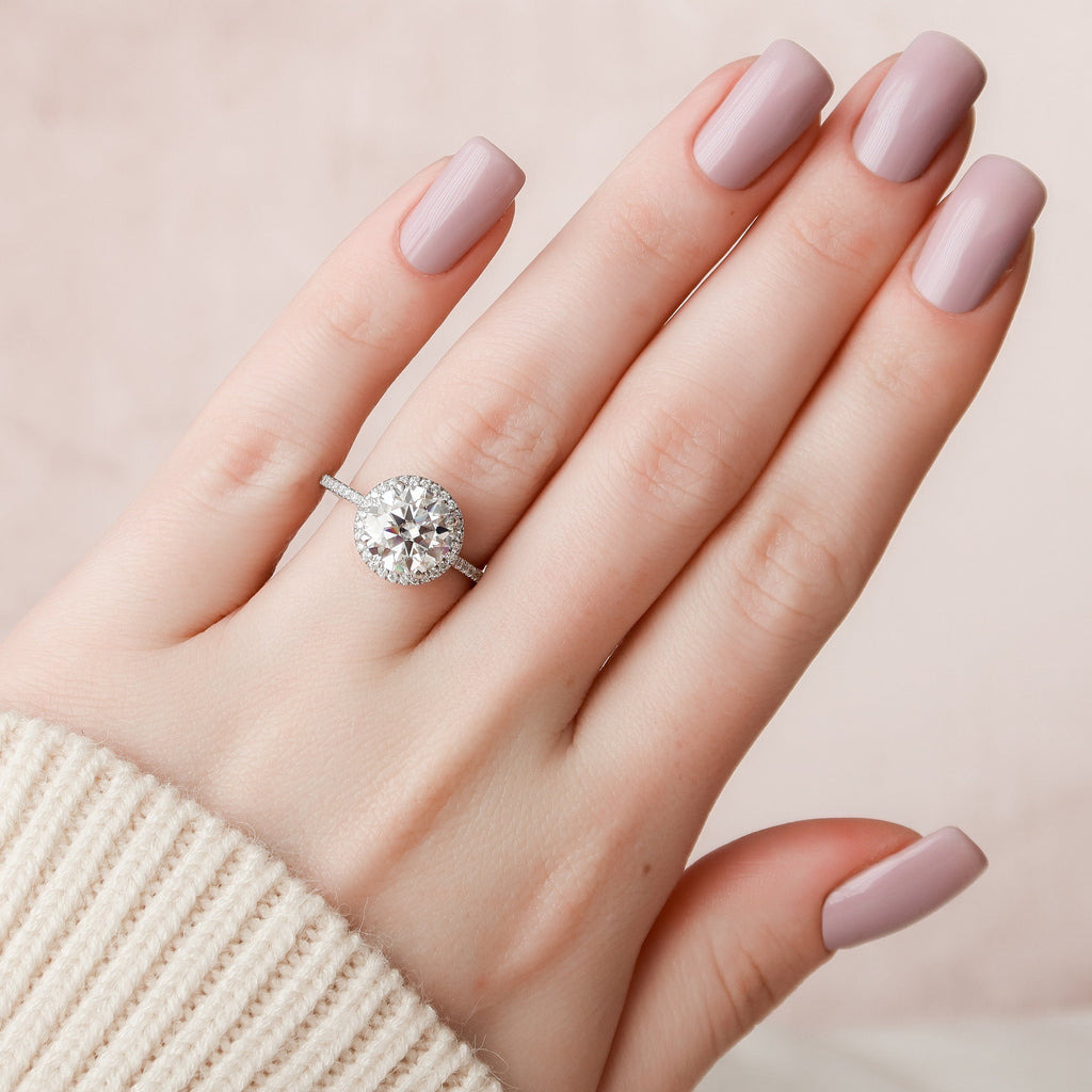 3.0 CT Round Moissanite Halo Setting Engagement Ring