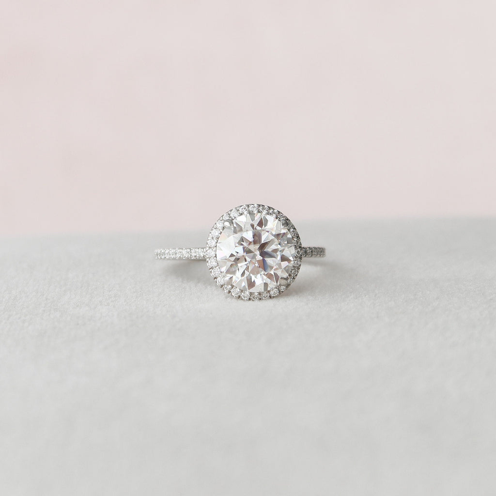 3.0 CT Round Moissanite Halo Setting Engagement Ring