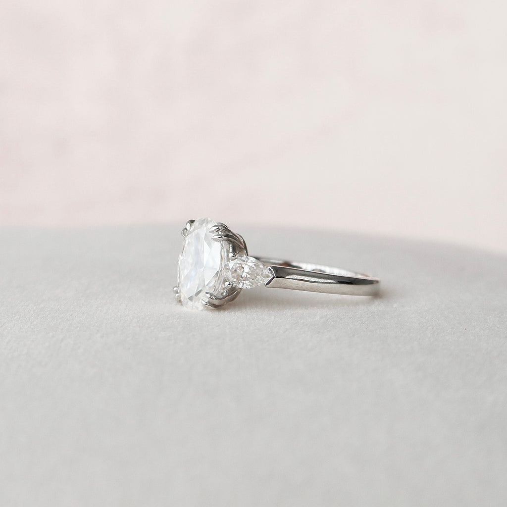 3.5 CT Oval Cut Moissanite Three Stones Engagement Ring