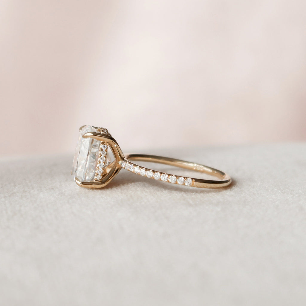 4.0 CT Cushion Moissanite Pave Setting Engagement Ring