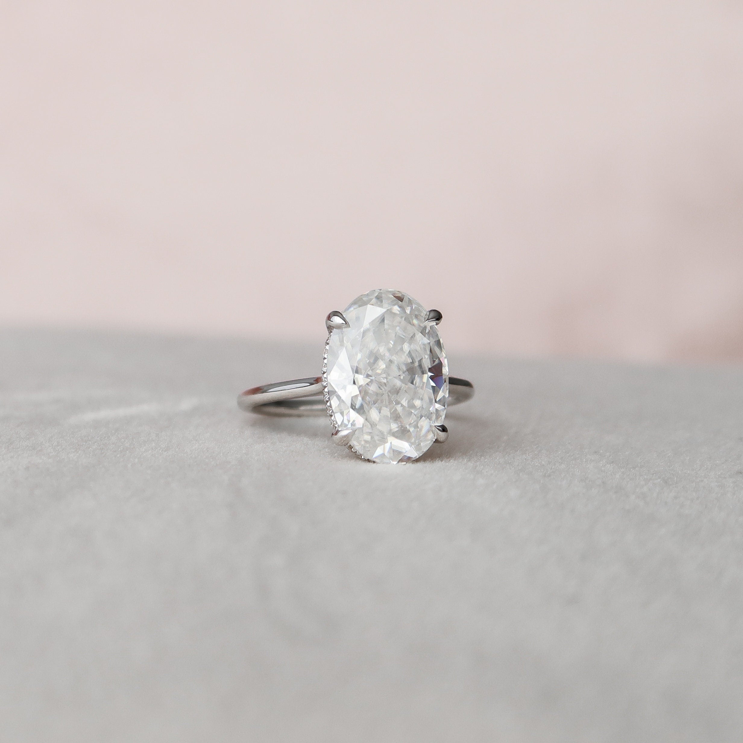 5.0 CT Oval Moissanite Solitaire Hidden Halo Setting Engagement Ring