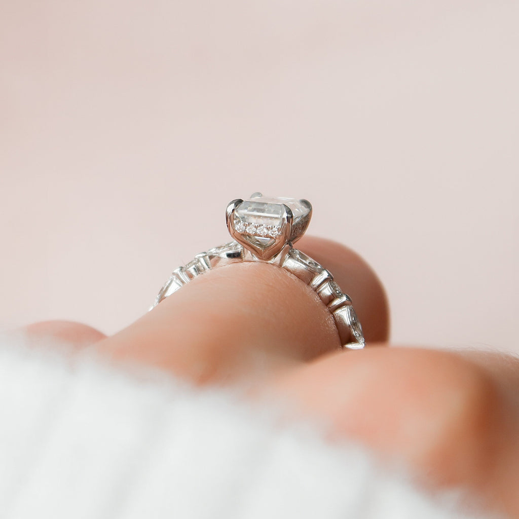 2.0 CT Emerald Moissanite Pave Setting Engagement Ring