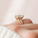 3.0 CT Emerald Moissanite Hidden Halo Setting Engagement Ring