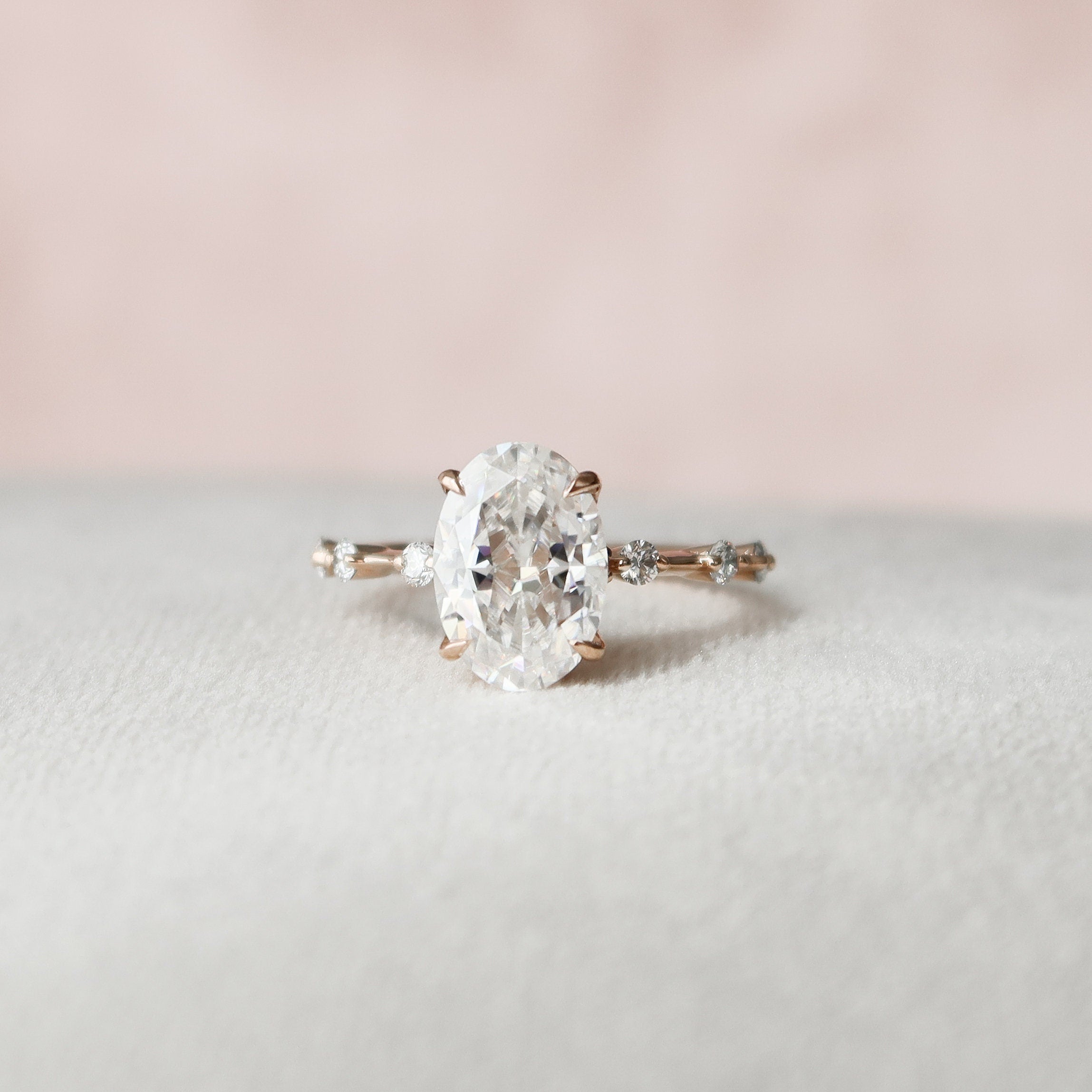 2.0 CT Oval Cut Moissanite Dainty Style Engagement Ring