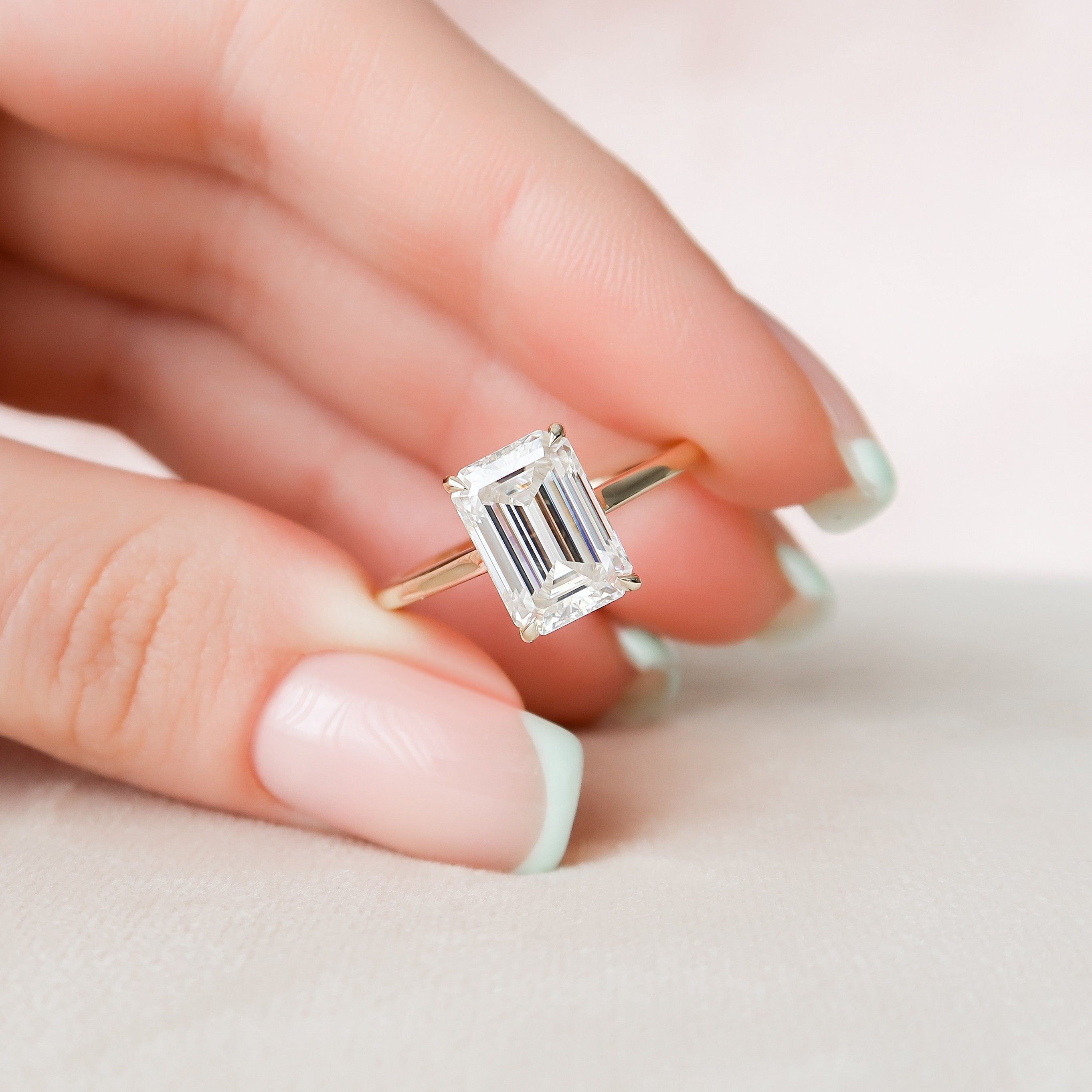 4.0 CT Emerald Moissanite Hidden Halo Setting Engagement Ring