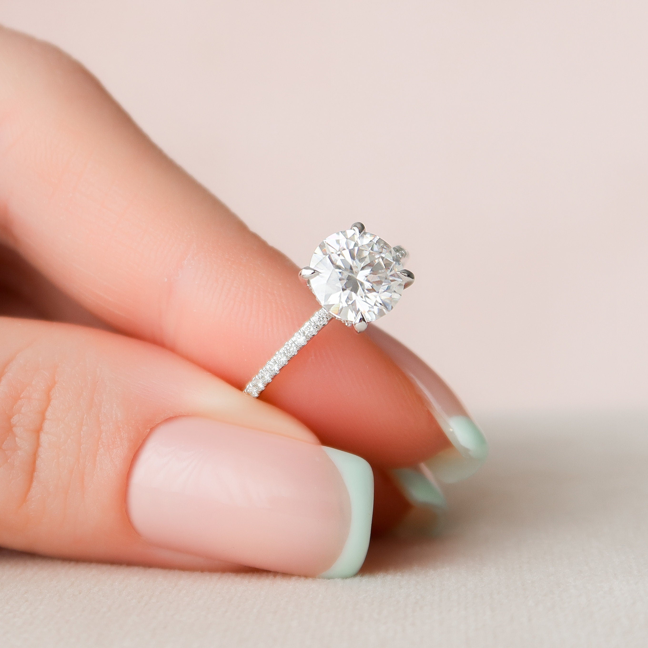 2.0 CT Round Moissanite Pave Setting Engagement Ring