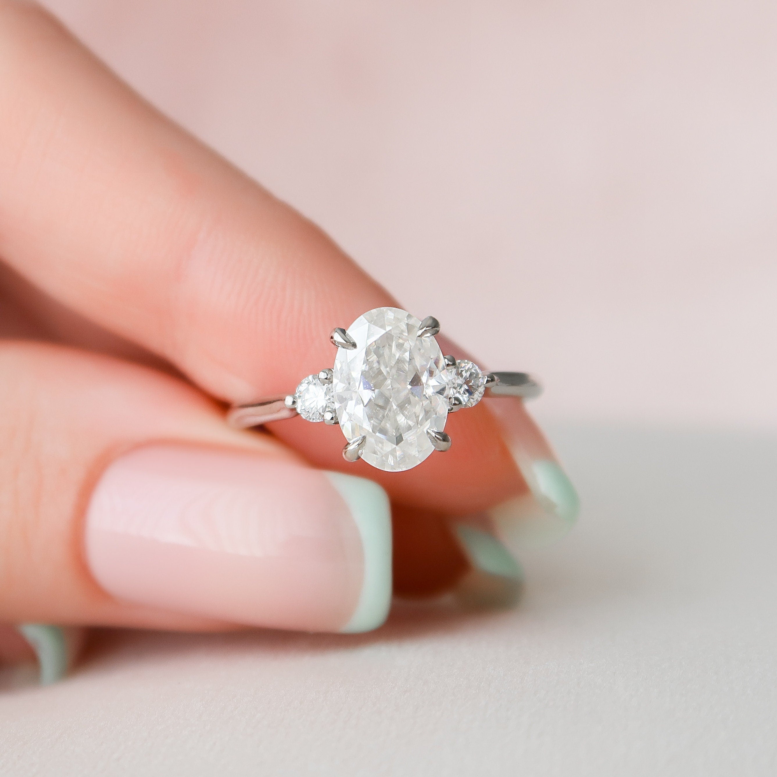 2.0 CT Oval Cut Three Stone Moissanite Engagement Ring