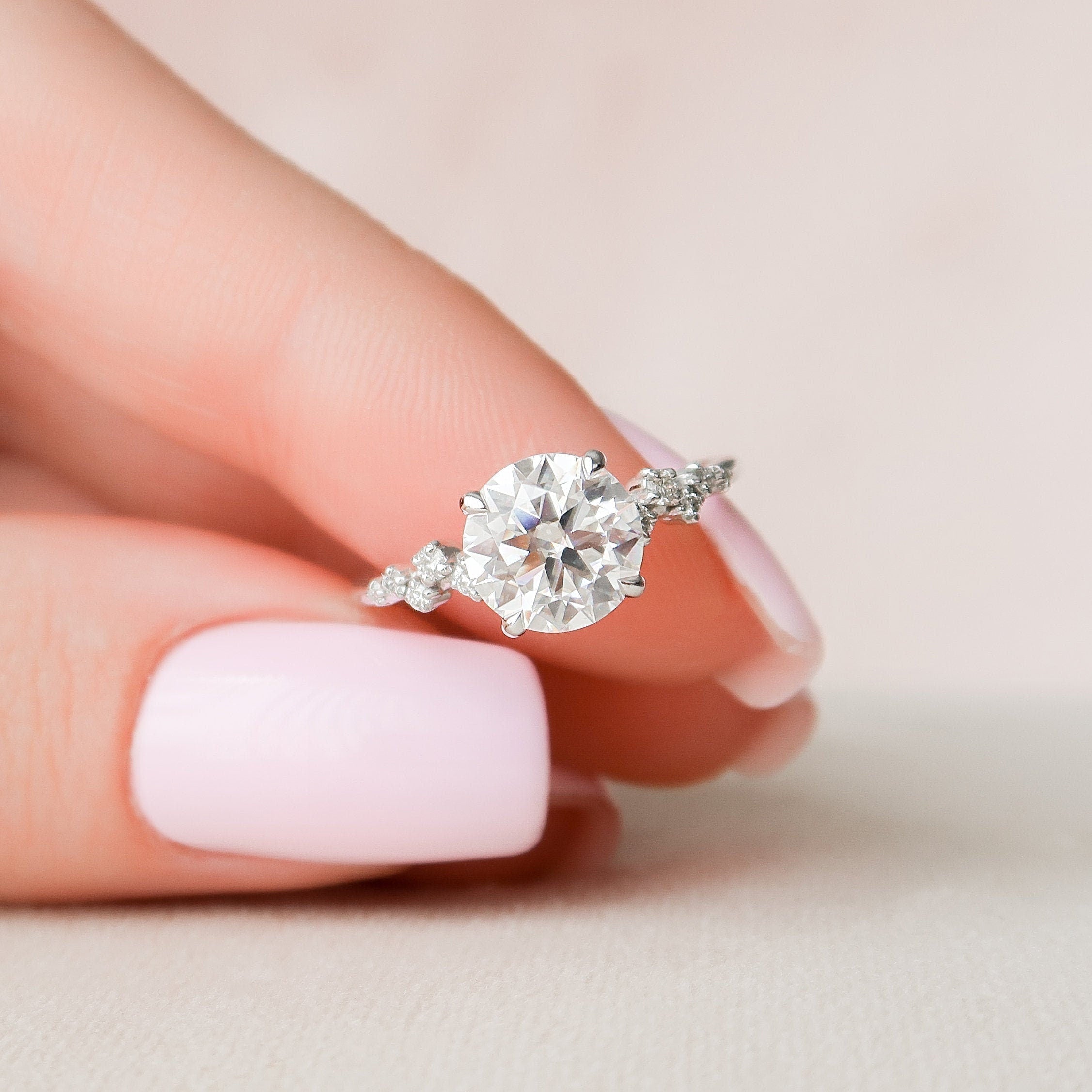 2.0 CT Round Cut Moissanite Cluster & Hidden Halo Engagement Ring