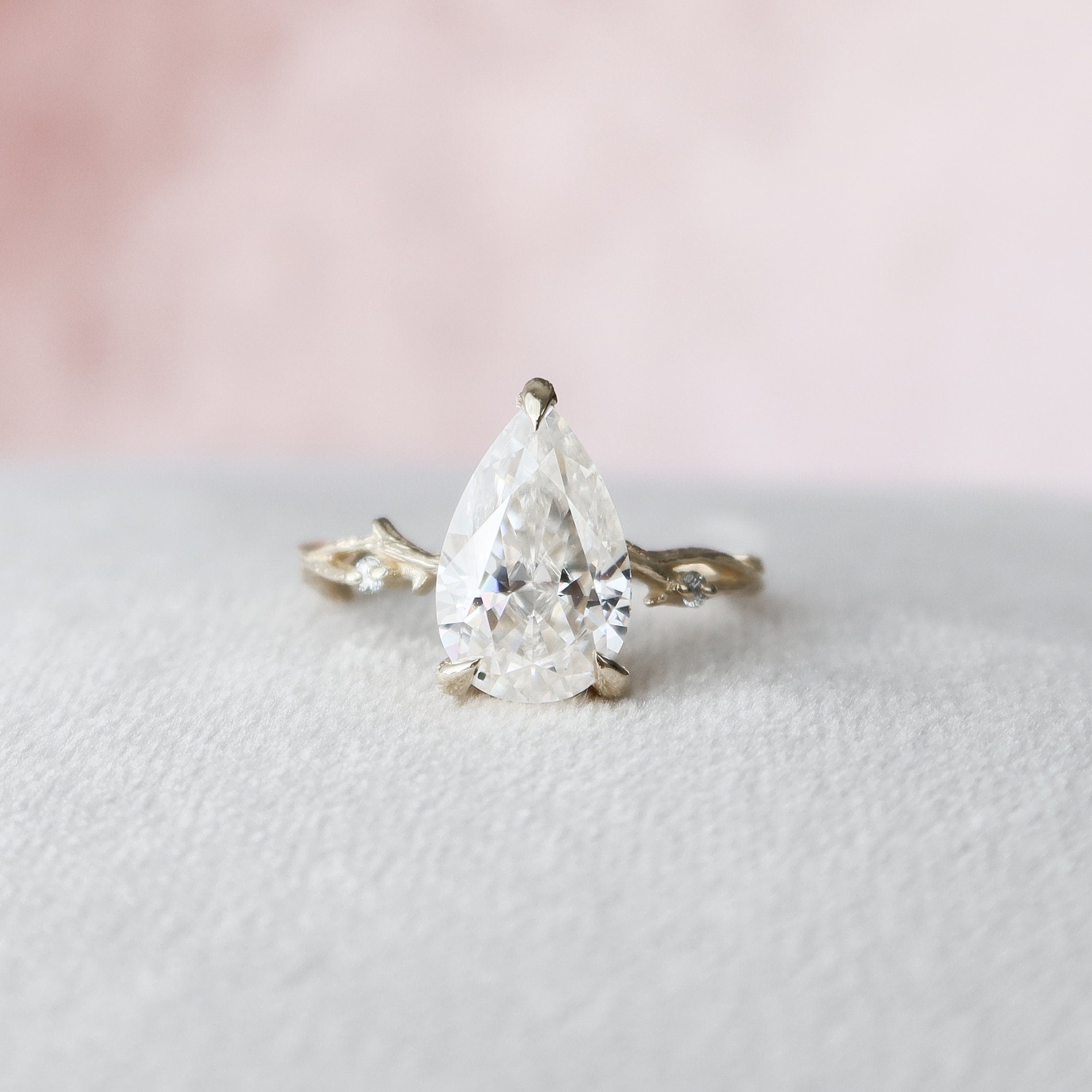 2.0 CT Pear Moissanite Nature Inspired Twig Style Engagement Ring