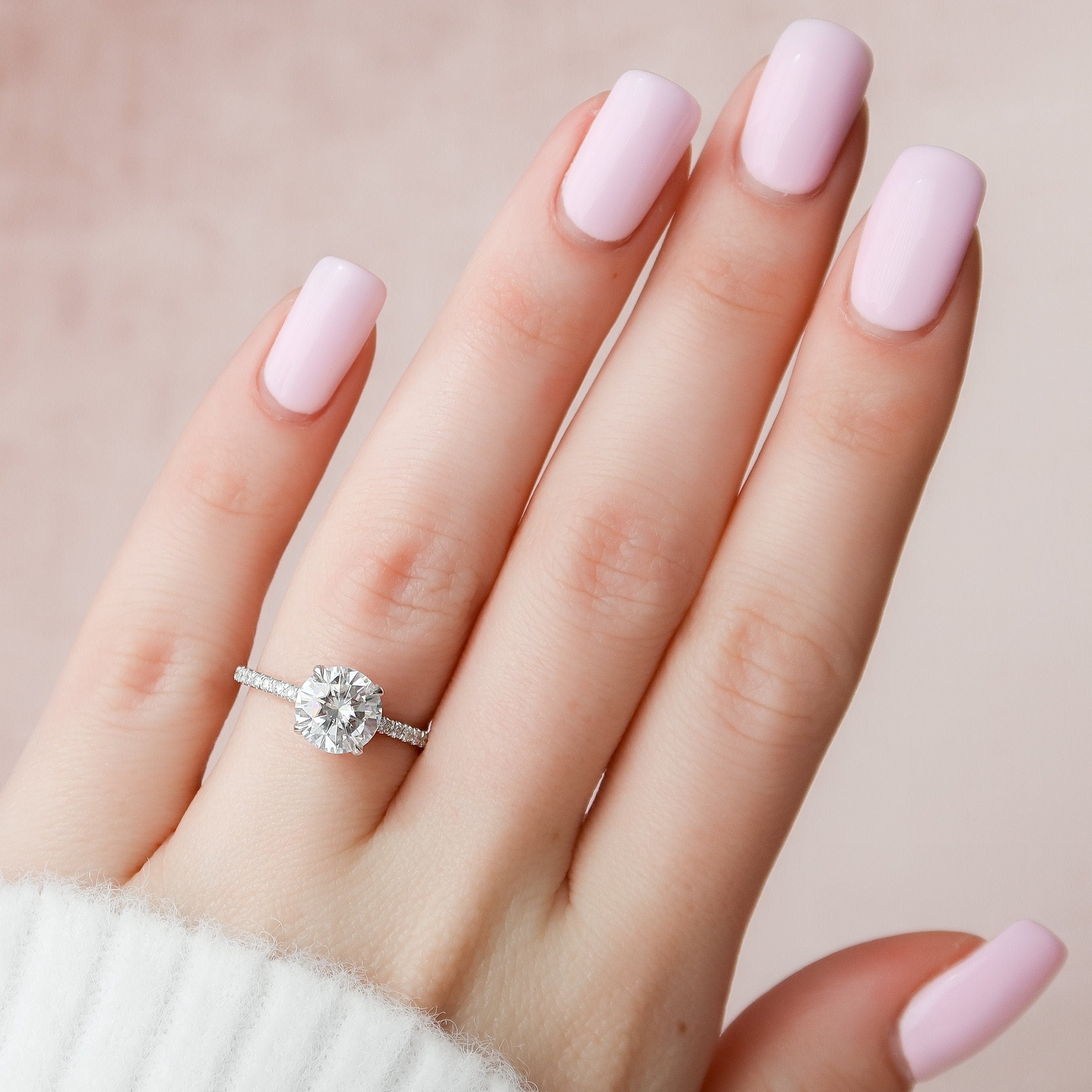 2.0 CT Round Moissanite Pave Setting Engagement Ring