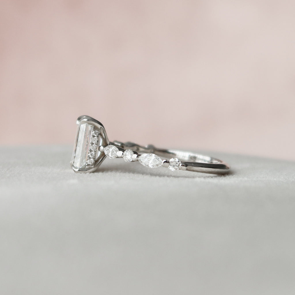 2.0 CT Emerald Moissanite Pave Setting Engagement Ring