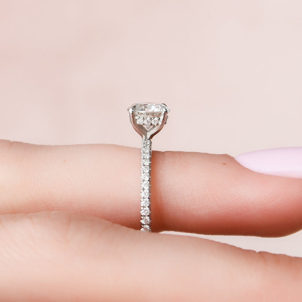 1.0 CT Round Cut Pave Style Moissanite Engagement Ring