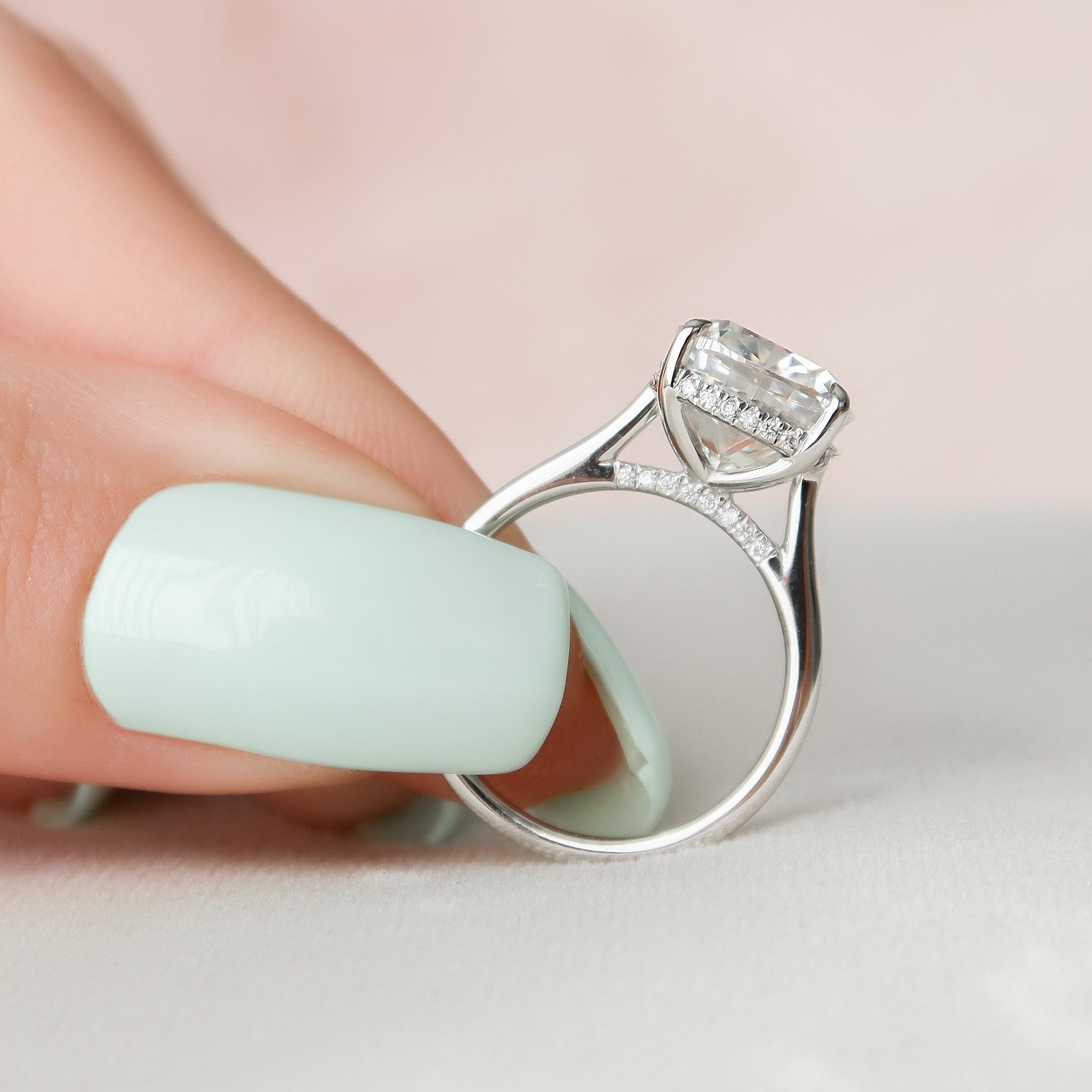 4.0 CT Cushion Moissanite Hidden Halo Setting Engagement Ring