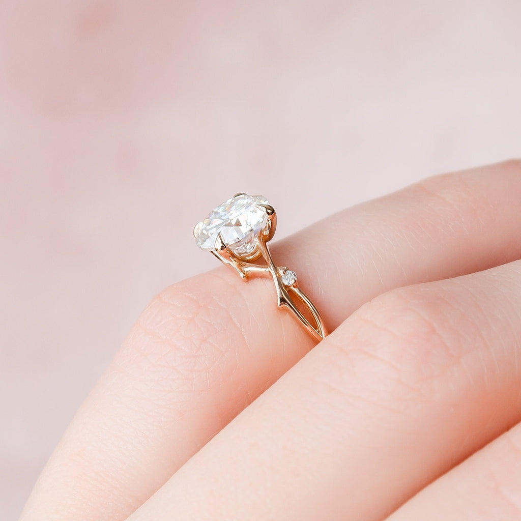 2.0 CT Round Cut Moissanite Nature Inspired Engagement Ring