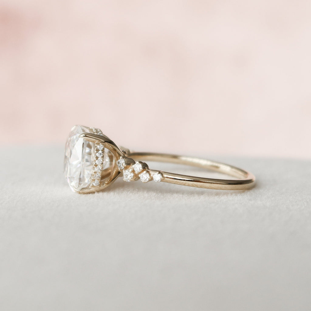4.0 CT Cushion Moissanite Cluster Setting Engagement Ring