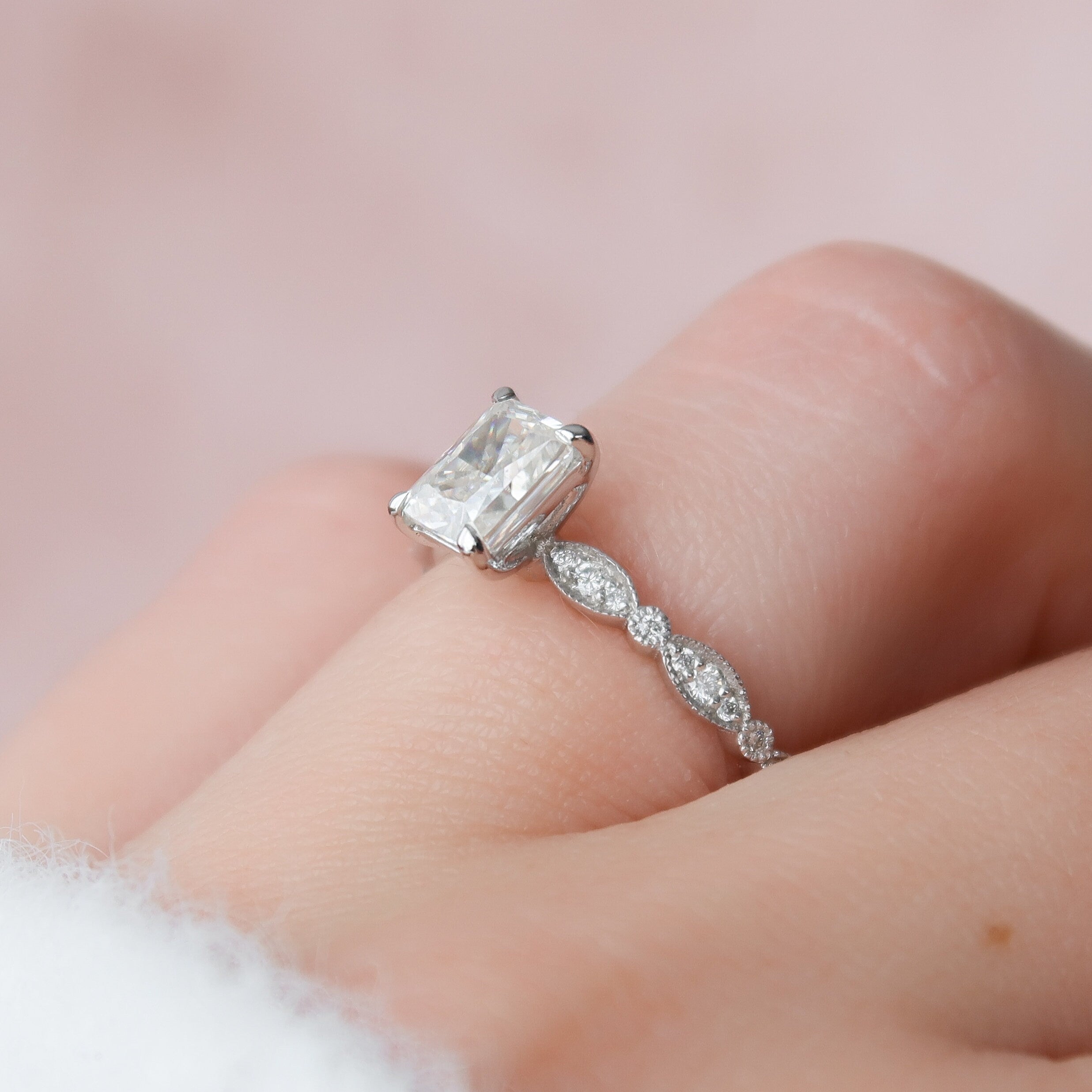 1.0 CT Radiant Cut Moissanite Vintage Engagement Ring