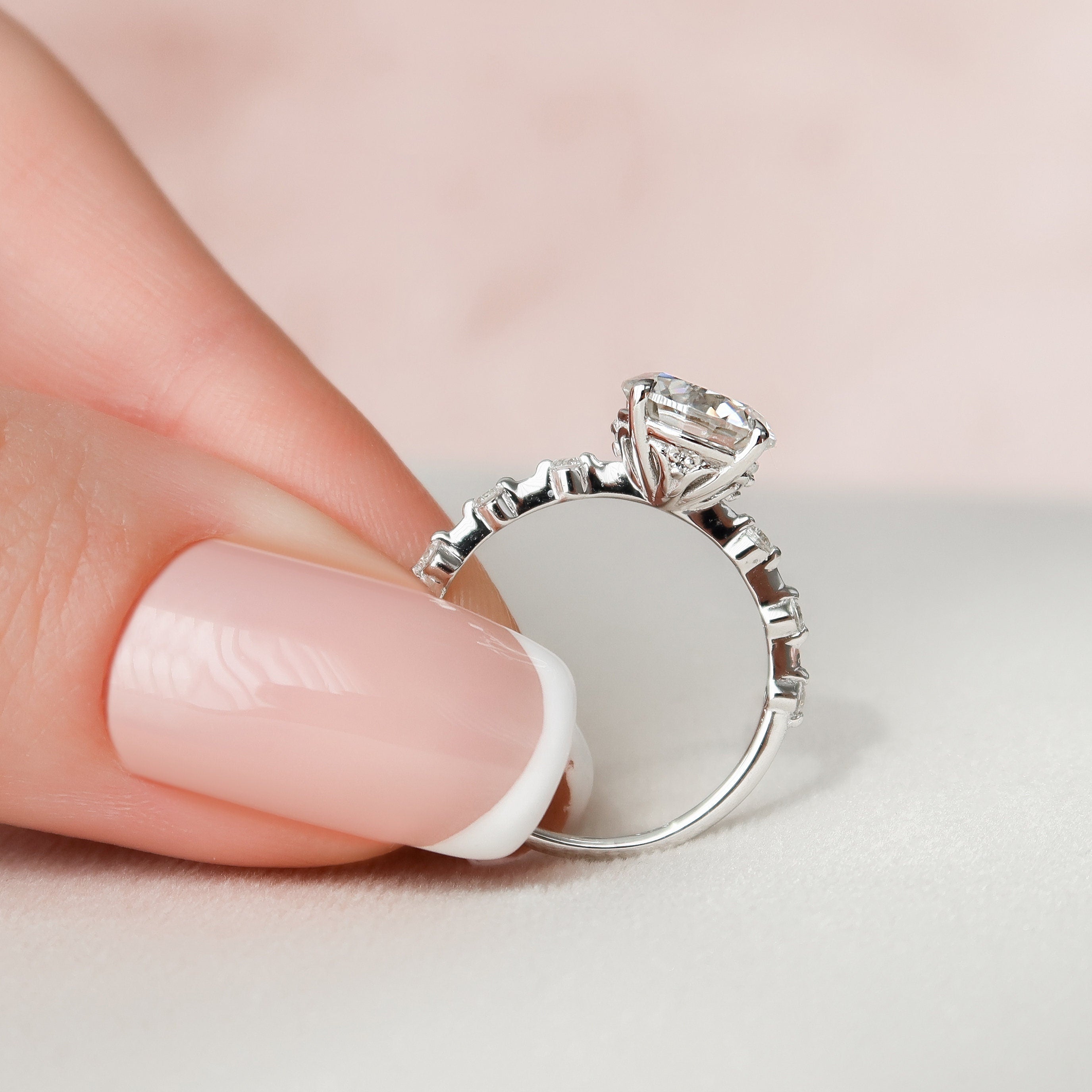 2.0 CT Round Moissanite Dainty Style Engagement Ring