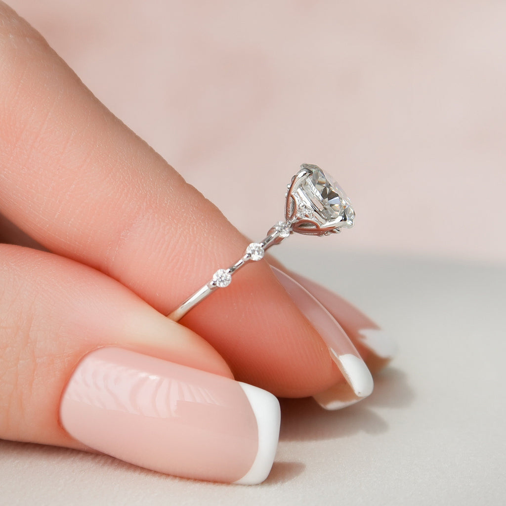 2.0 CT Round Moissanite Dainty Style Engagement Ring