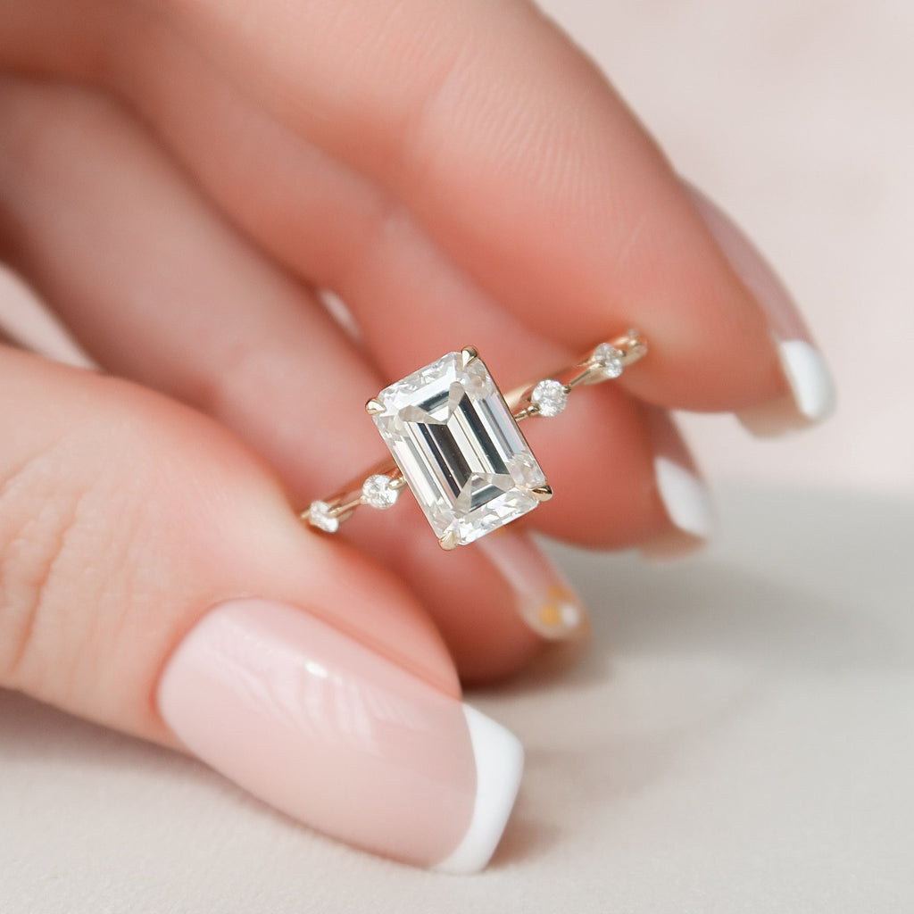 2.50 CT Emerald Moissanite Dainty Style Engagement Ring