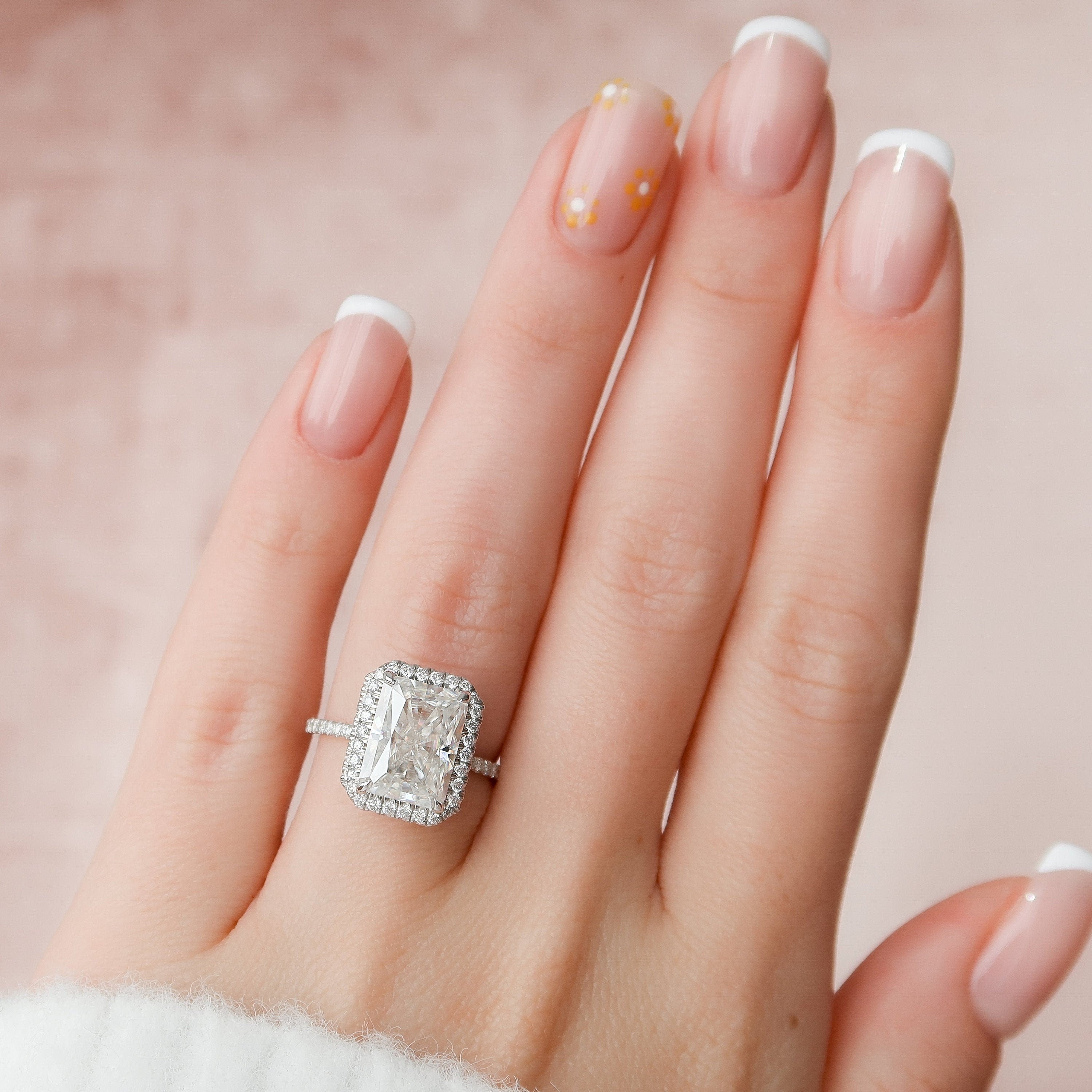 5.0 CT Radiant Moissanite Halo Setting Engagement Ring