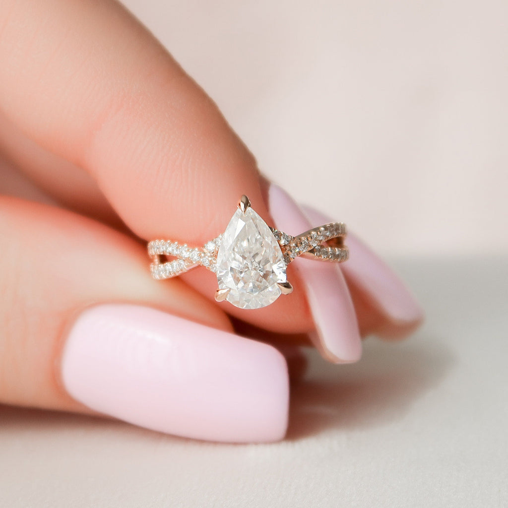 1.0 CT Pear Cut Split Shank Moissanite Engagement Ring