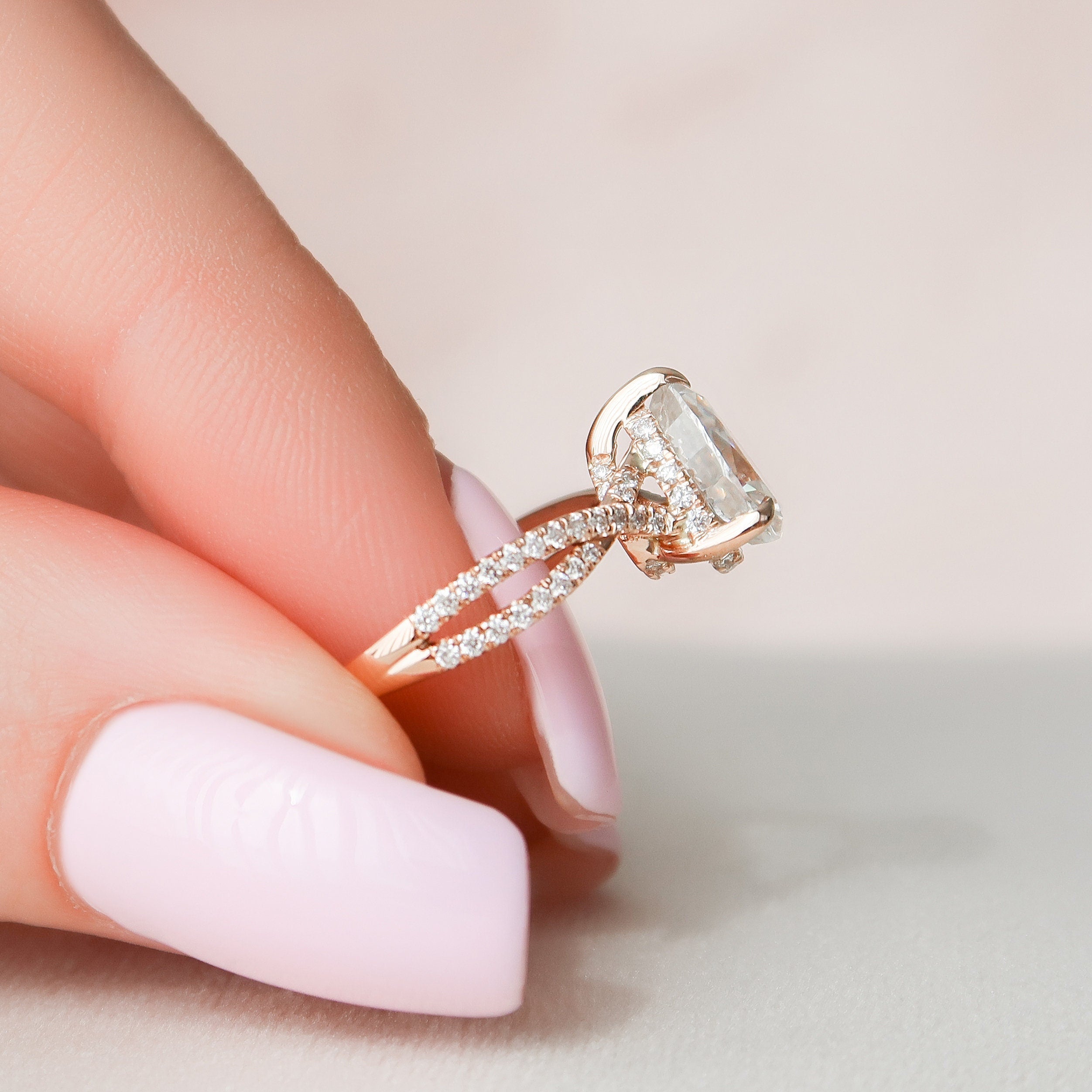 1.0 CT Pear Cut Split Shank Moissanite Engagement Ring