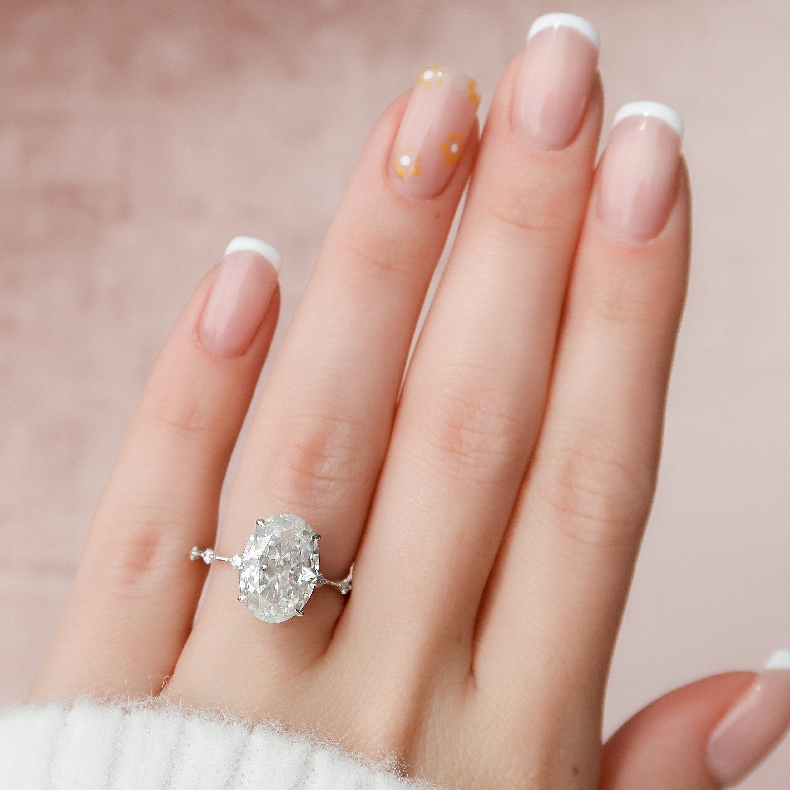 5.0 CT Oval Cut Moissanite Dainty Style Engagement Ring
