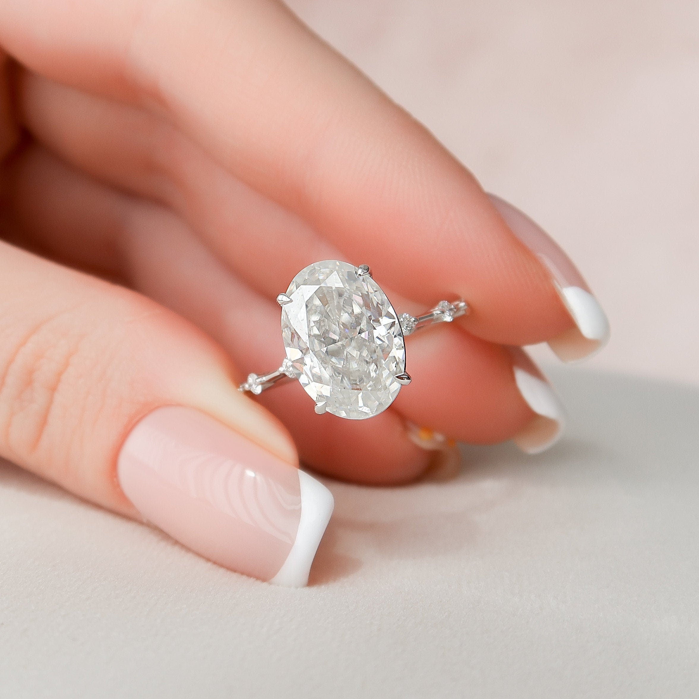 5.0 CT Oval Cut Moissanite Dainty Style Engagement Ring