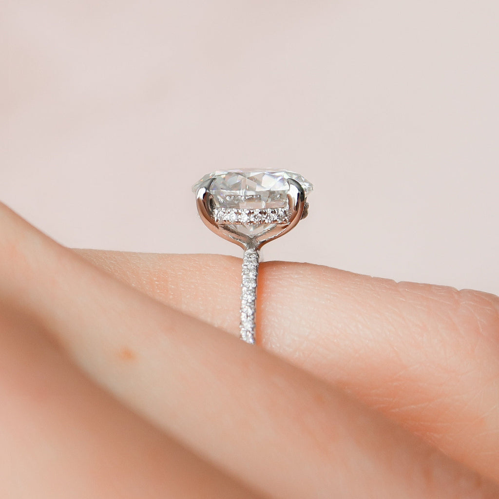 3.50 CT Round Moissanite Pave Setting Engagement Ring