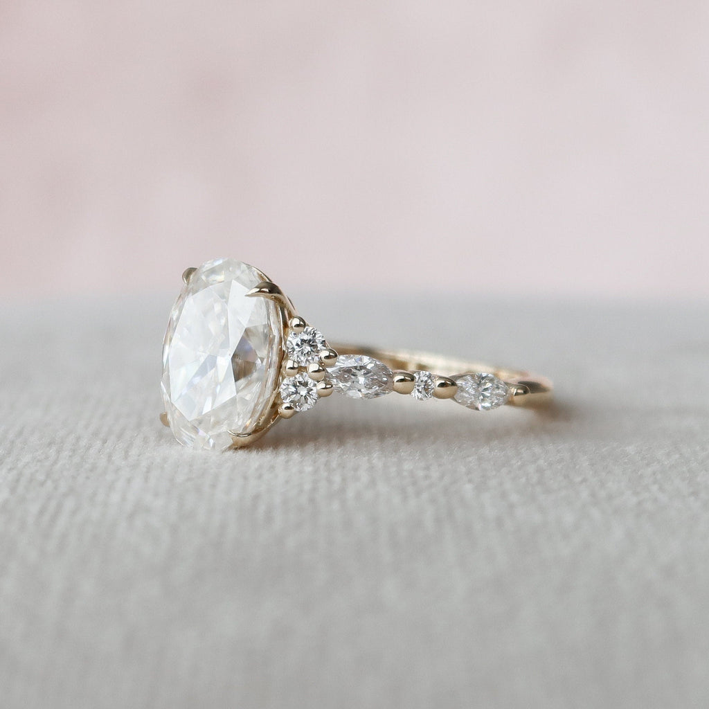 2.0 CT Oval Cut Moissanite Cluster Engagement Ring