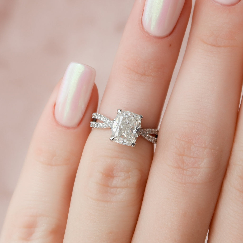 2.0 CT Cushion Cut Moissanite Split Shank Style Engagement Ring