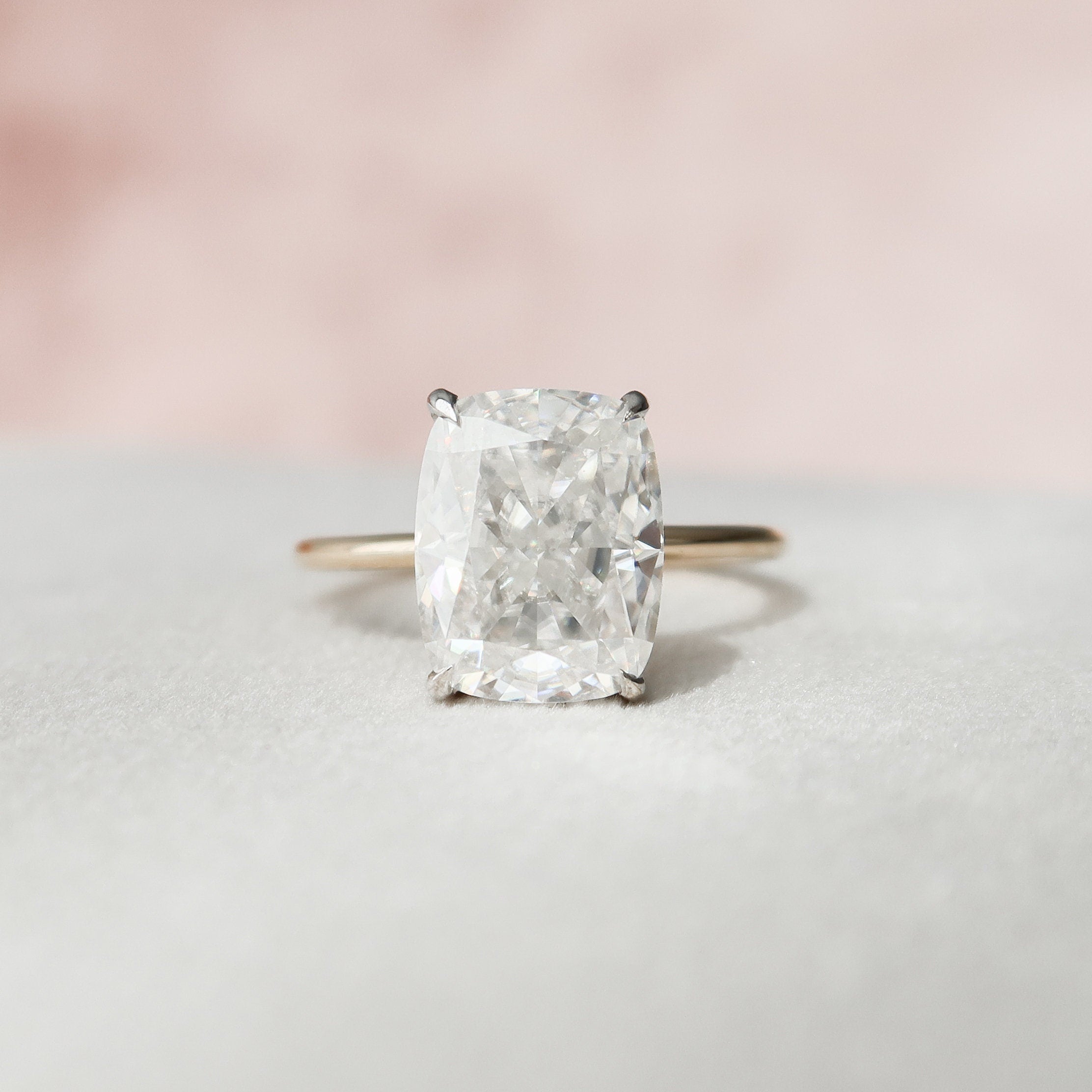 4.0 CT Elongated Cushion Moissanite Hidden Halo Setting Engagement Ring