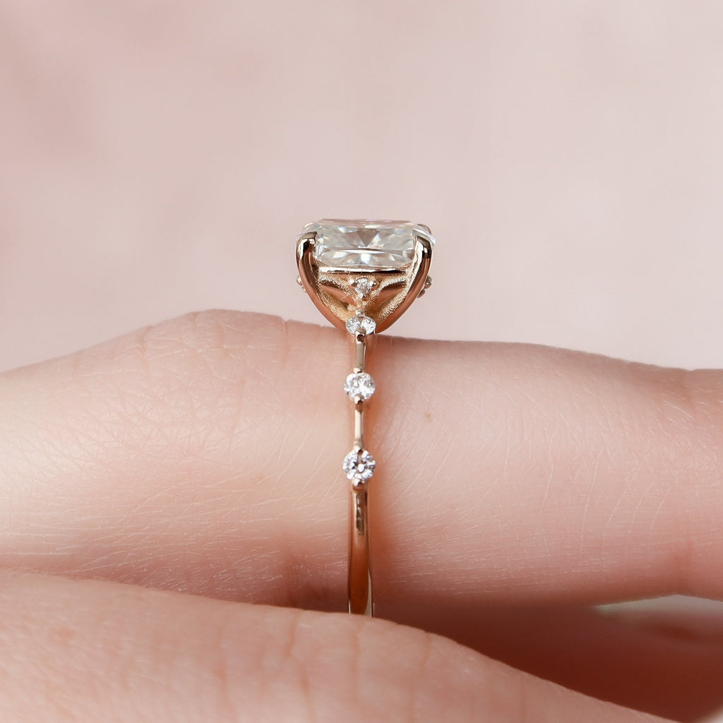 2.0 CT Elongated Cushion Moissanite Dainty Style Engagement Ring