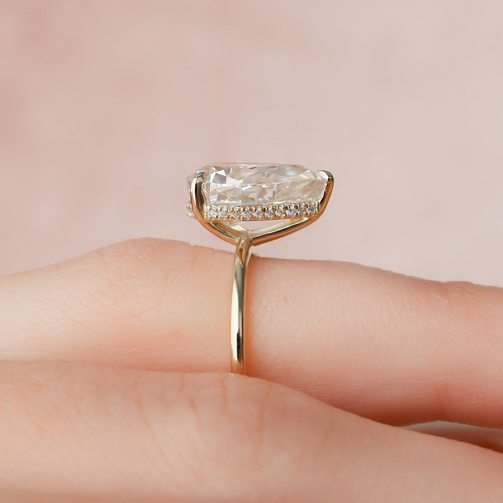 3.0 CT Pear Moissanite Hidden Halo Engagement Ring