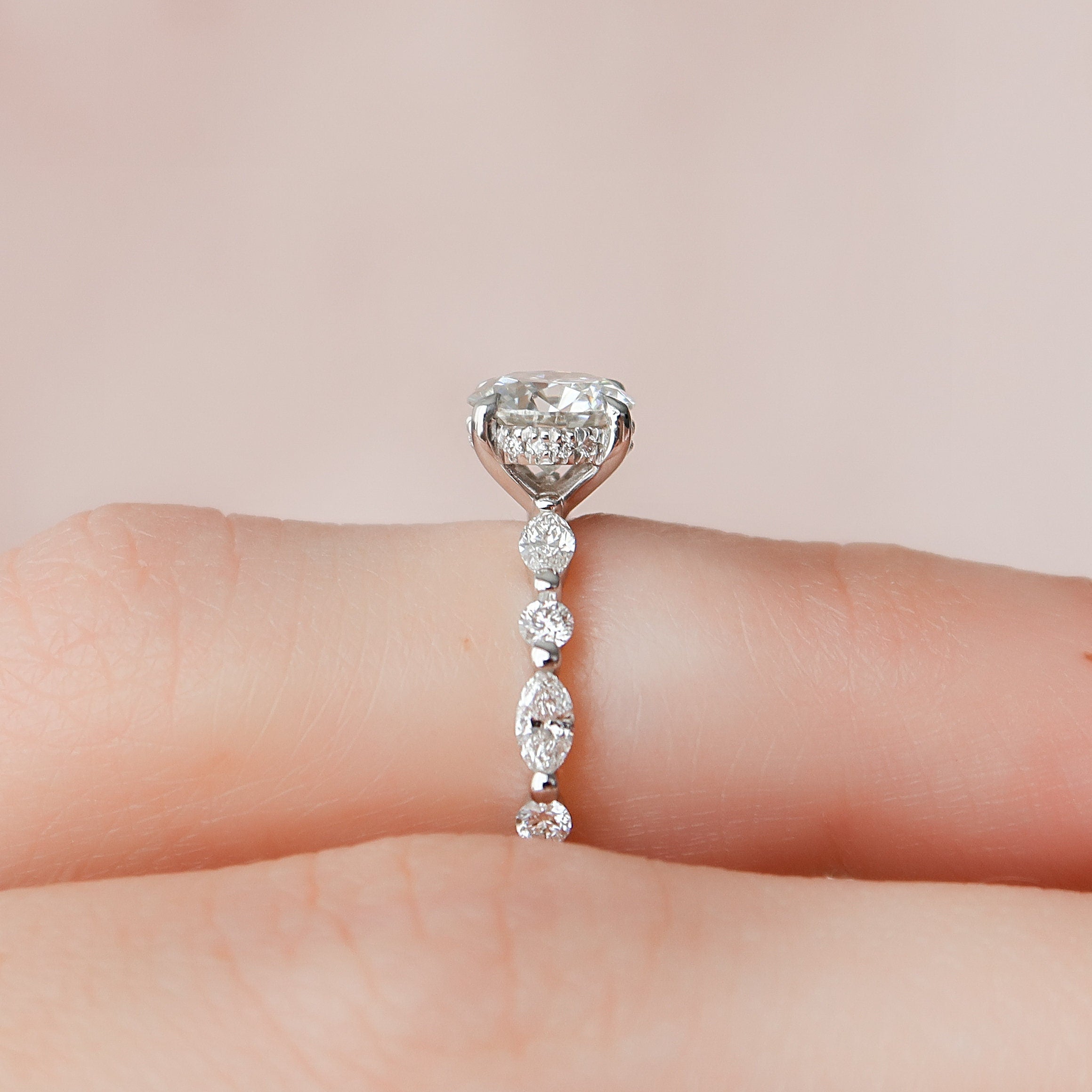 1.0 CT Round Brilliant Cut Moissanite Pave Style Engagement Ring