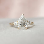 2.0 CT Pear Cut Moissanite Three Stone Engagement Ring