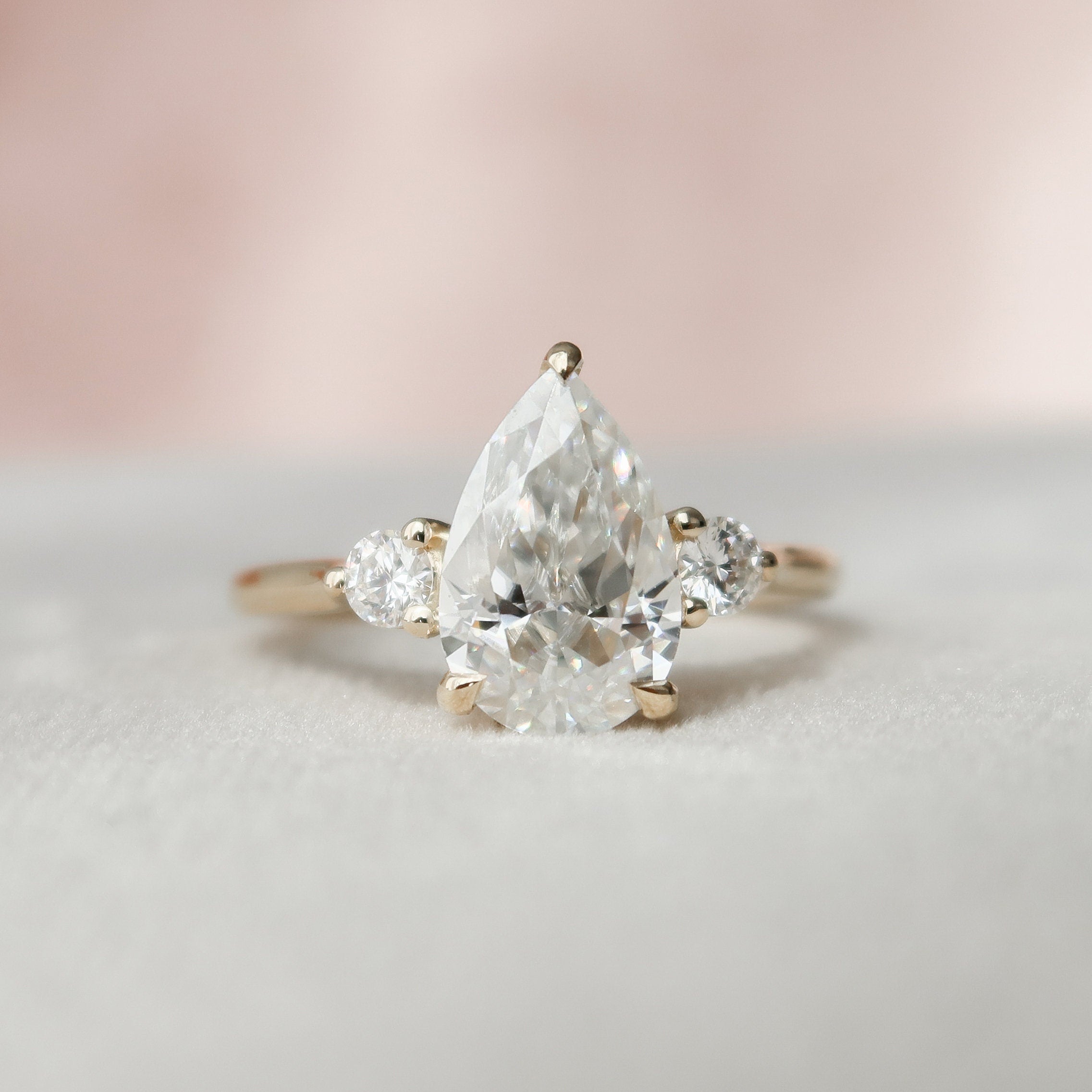 2.0 CT Pear Cut Moissanite Three Stone Engagement Ring